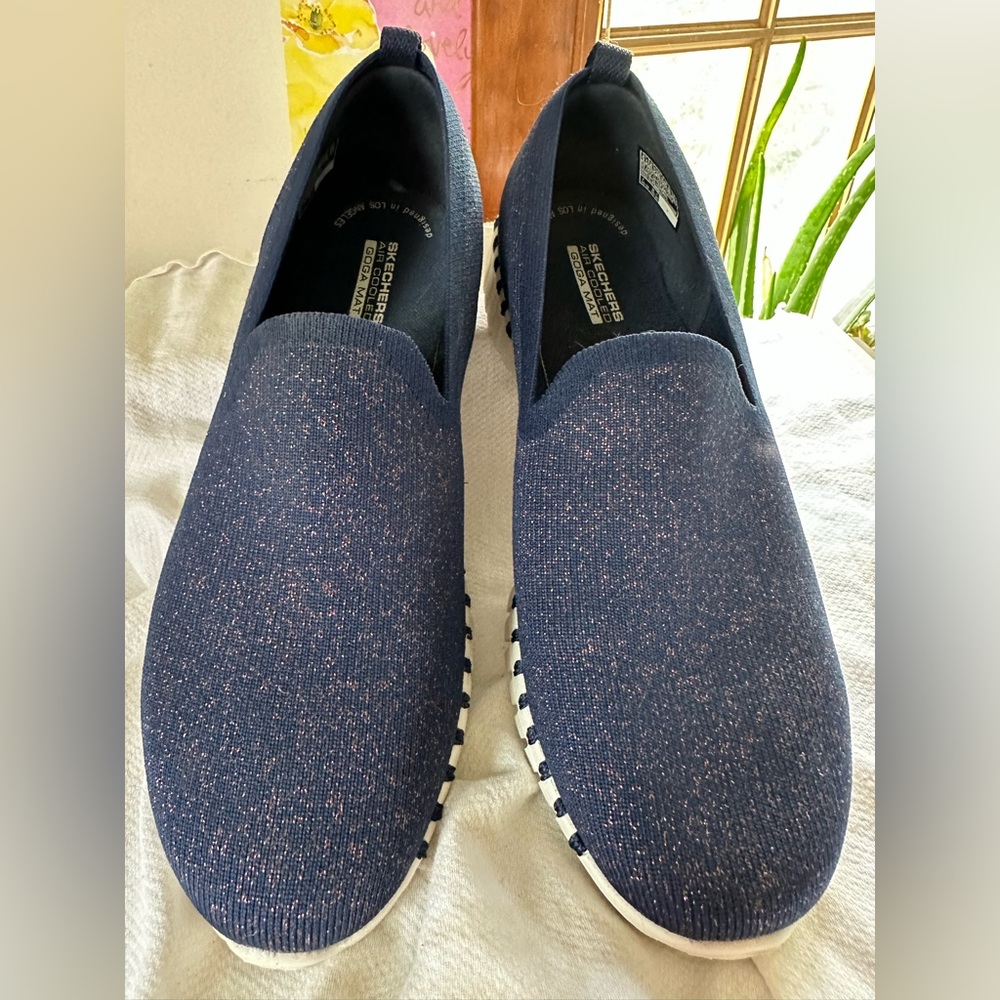 Sketchers stretch fit air cooled Goga mat 9.5
